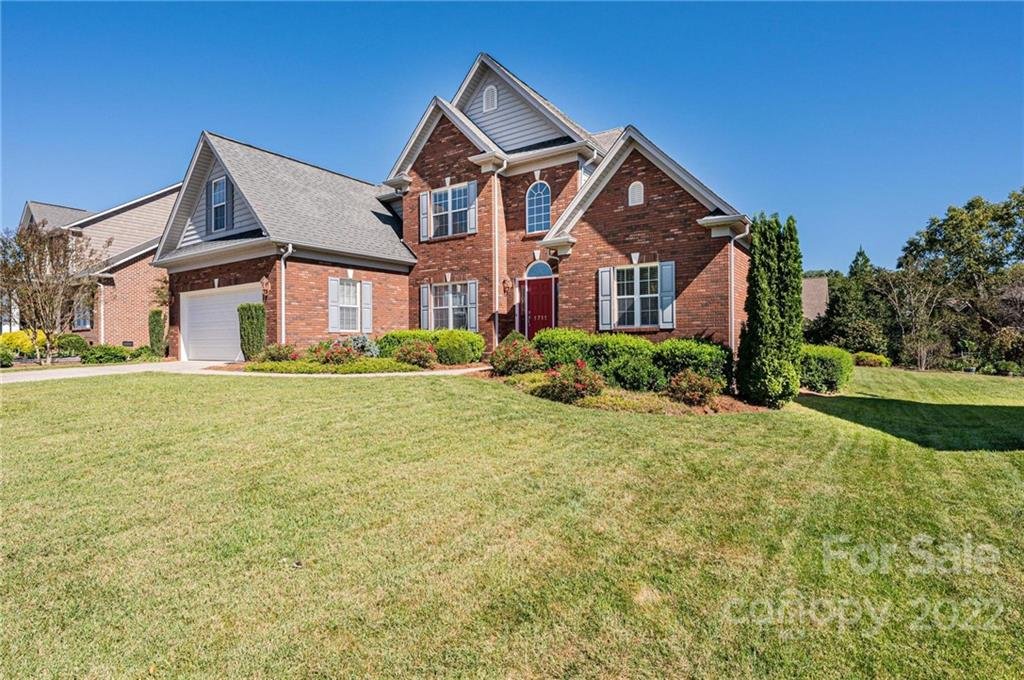 Property image 1 at 1711 30th Avenue Drive, Hickory, NC 28601