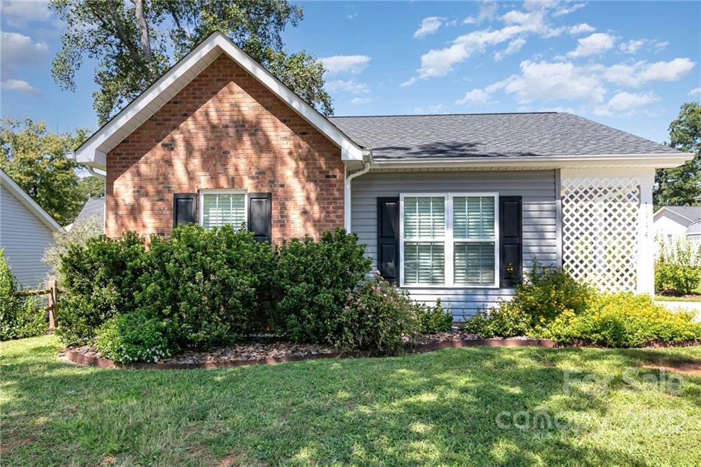 Property image 1 at 1114 Cason Street, Belmont, NC 28012