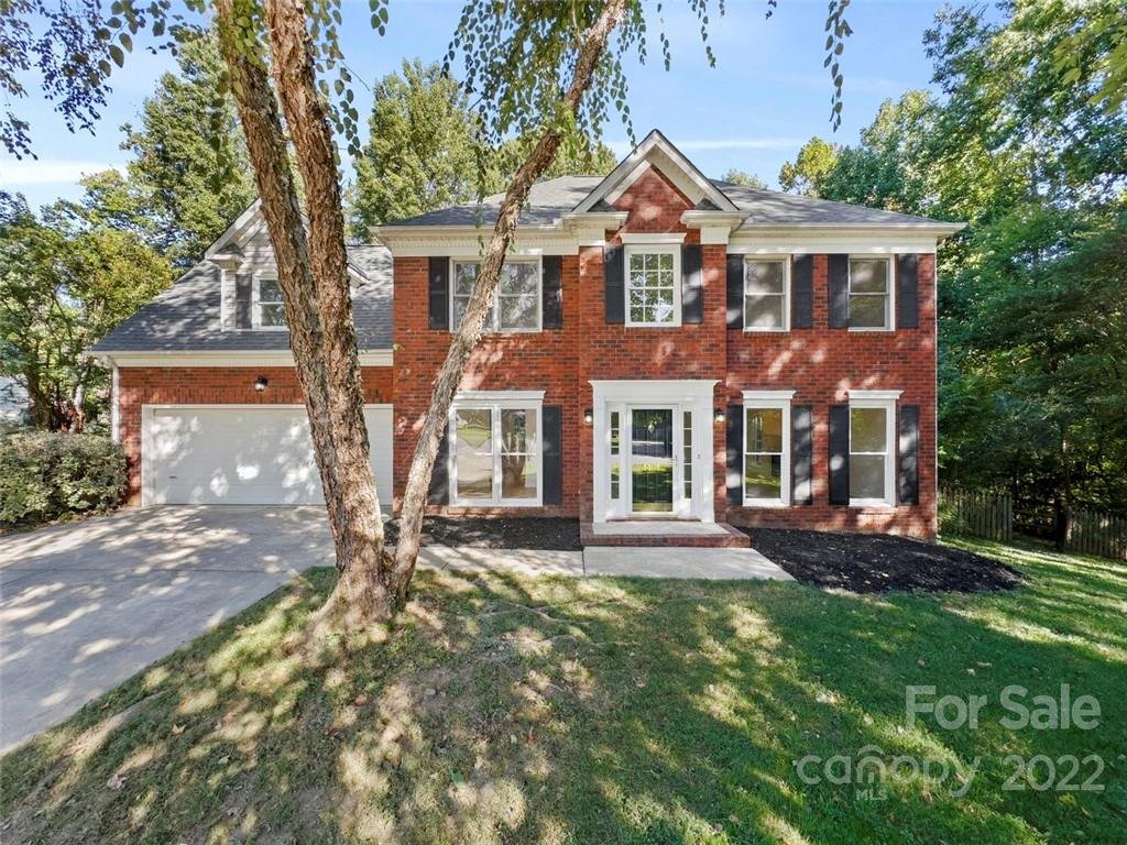 1401 Pine Needle Lane