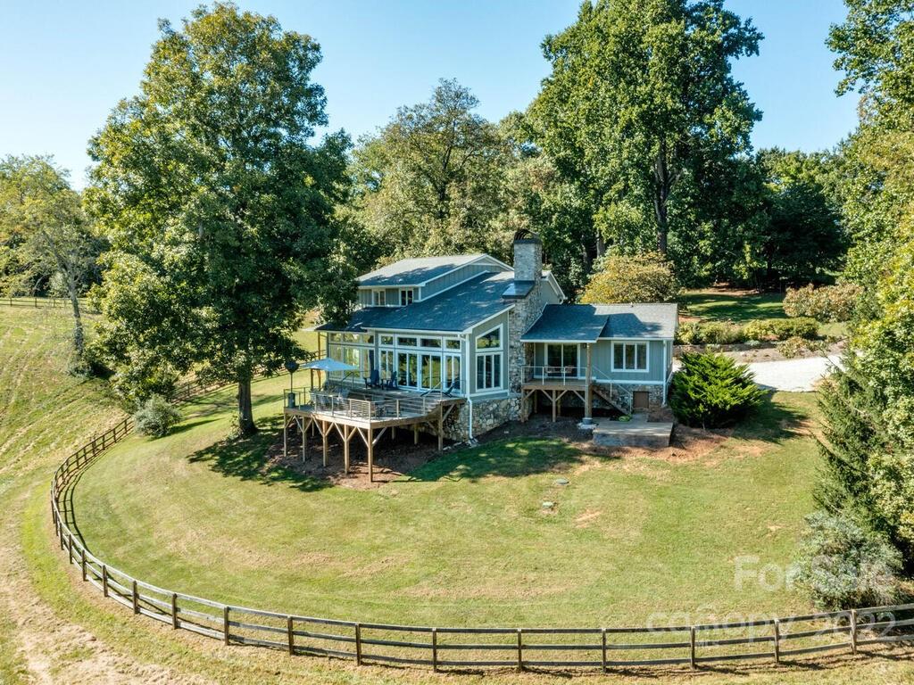 Property image 1 at 98 Booter Road, Fairview, NC 28730