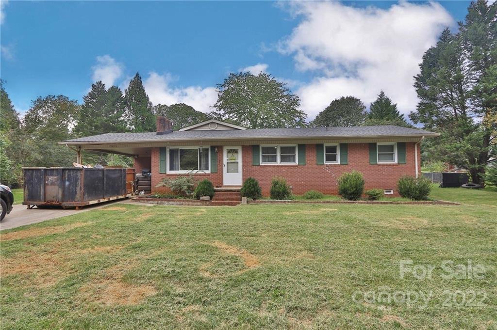 Property image 1 at 2021 Sandy Avenue, Statesville, NC 28625