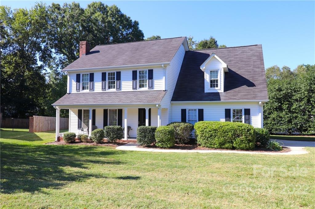 3251 Roberta Farms Court