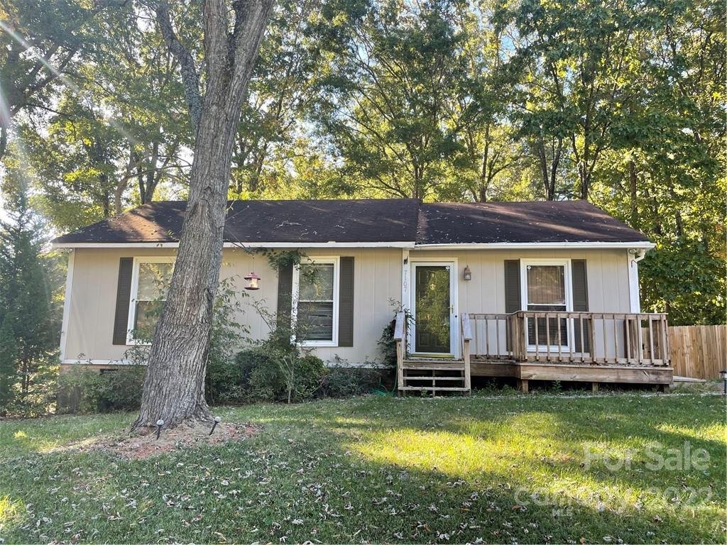 Property image 1 at 7107 Lancashire Drive, Mint Hill, NC 28227