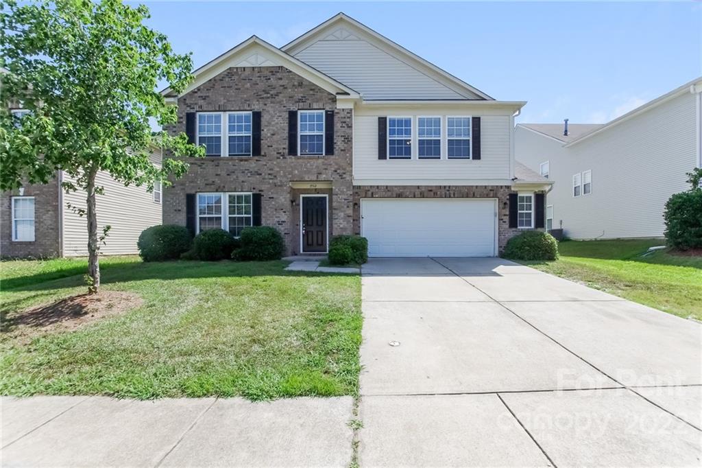 Property image 1 at 9512 Weston Woods Lane, Charlotte, NC 28216