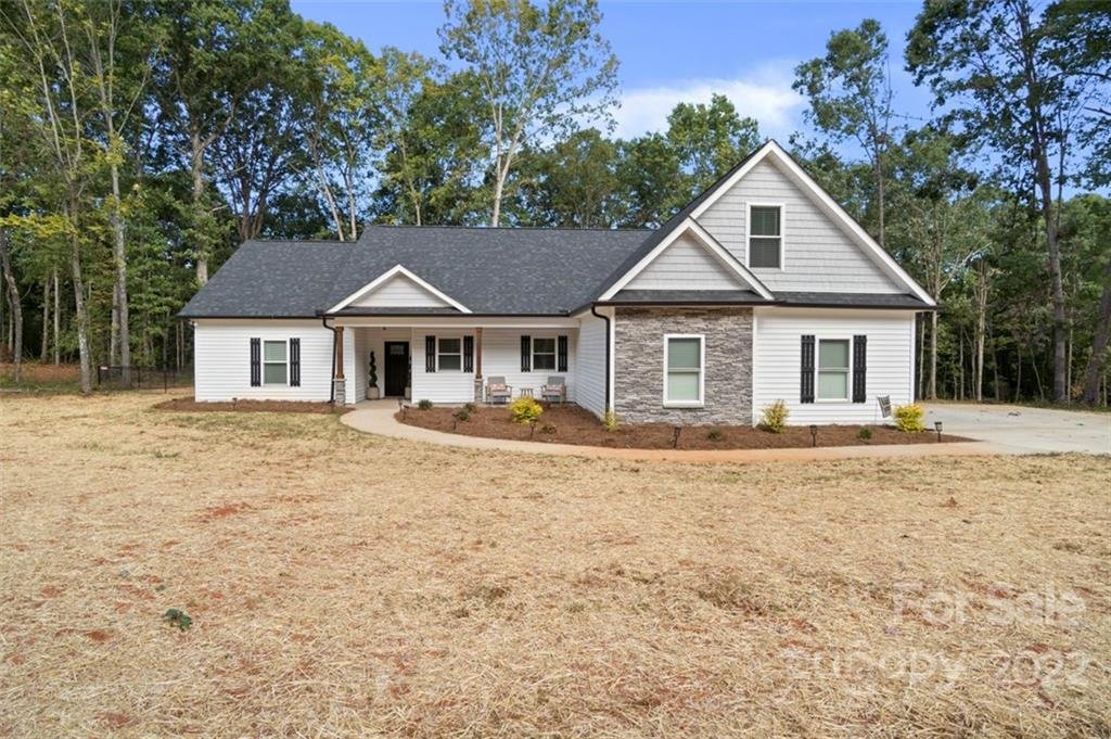 Property image 1 at 7420 Finch Lane, Vale, NC 28168