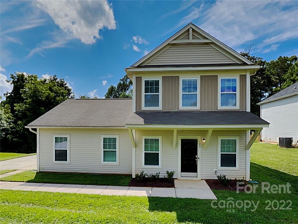 Property image 1 at 123 Coddington Lane, Statesville, NC 28625
