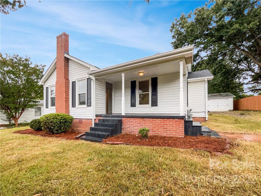 Property image 1 at 804 Walker Street, Kannapolis, NC 28081
