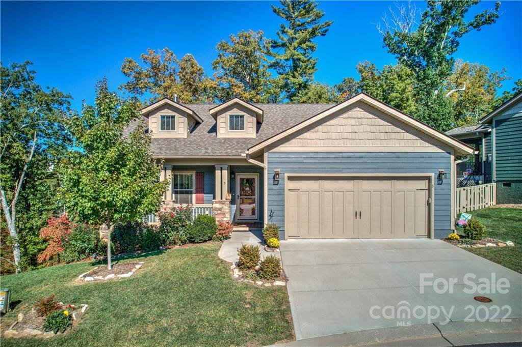 Property image 1 at 5 Duncannon Street, Weaverville, NC 28787