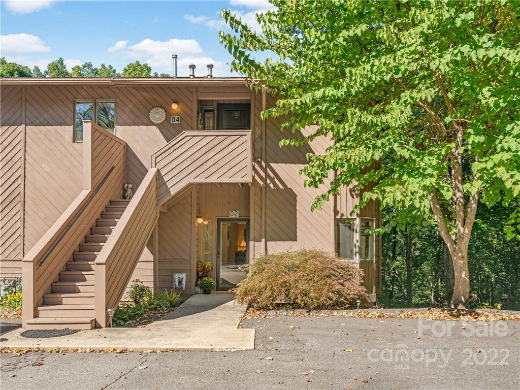 Property image 1 at 305 Piney Mountain Drive, Asheville, NC 28805