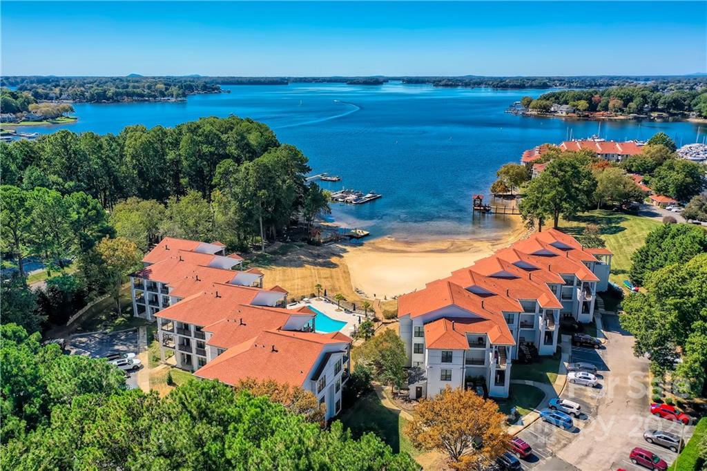 Property image 1 at 17810 Half Moon Lane, Cornelius, NC 28031