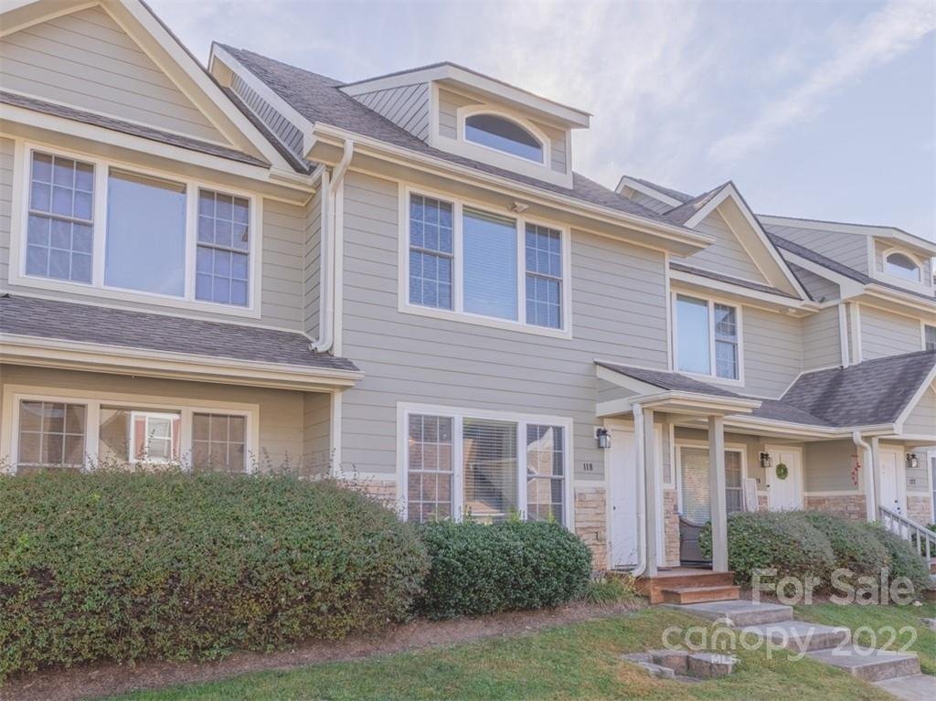 Property image 1 at 118 Rotunda Circle, Asheville, NC 28806