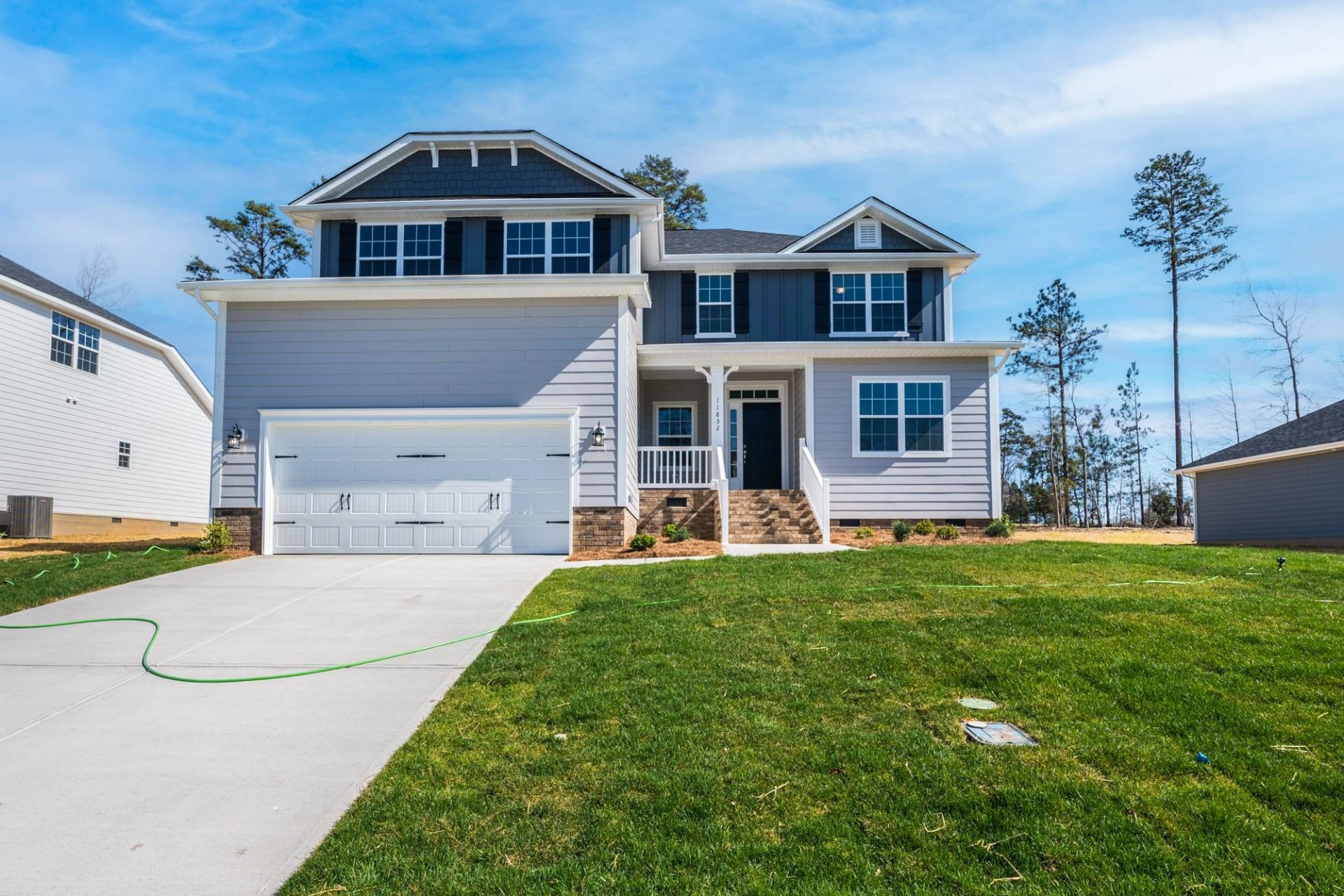 11832 Glenwood Drive