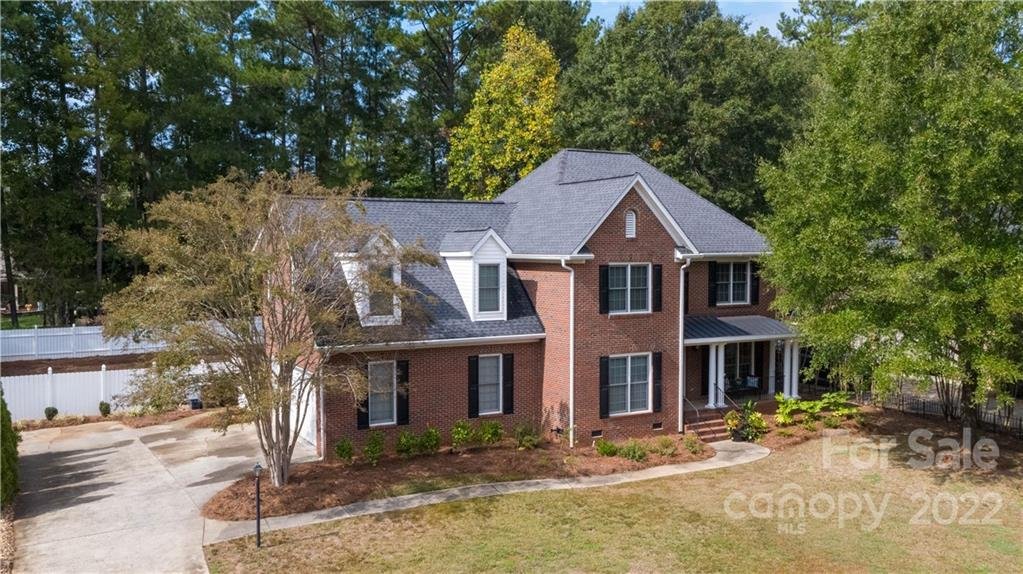 Property image 1 at 1970 Olde Oxford Court, Rock Hill, SC 29732