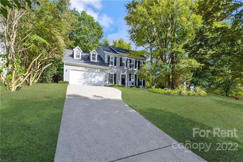 Property image 1 at 8606 Canter Post Drive, Charlotte, NC 28216