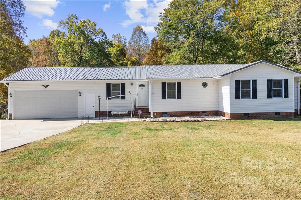 Property image 1 at 351 Silver Ridge Drive, Lexington, NC 27292