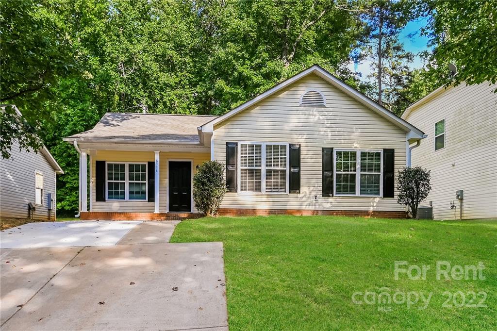 Property image 1 at 6714 Rockwell Boulevard, Charlotte, NC 28269