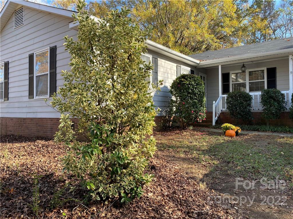 2406 Applegate Drive