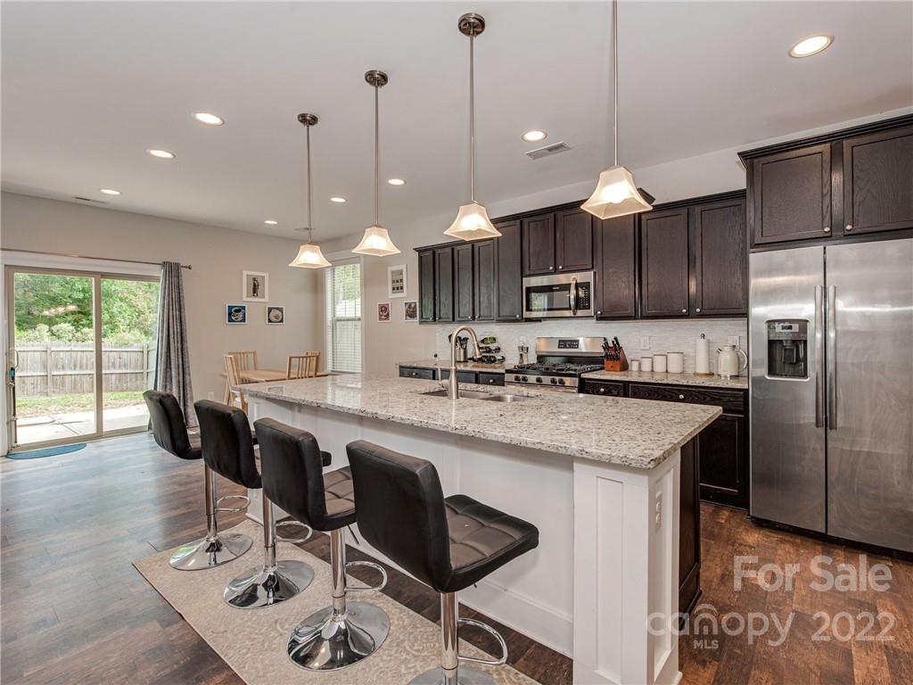 Property image 1 at 10127 Michael Crossing Drive, Charlotte, NC 28213