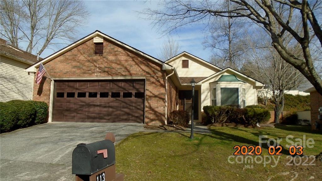 Property image 1 at 113 Exeter Court, Hendersonville, NC 28791