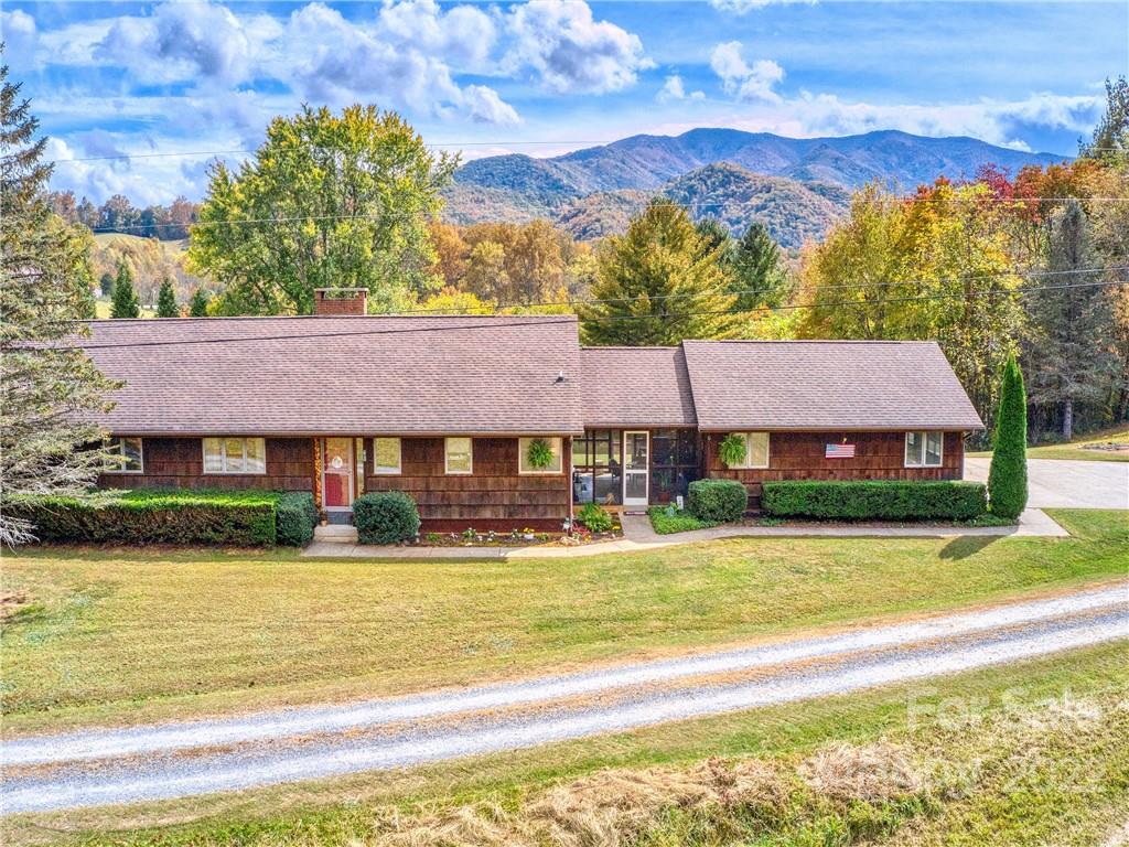 Property image 1 at 63 Hampshire Lane, Canton, NC 28716