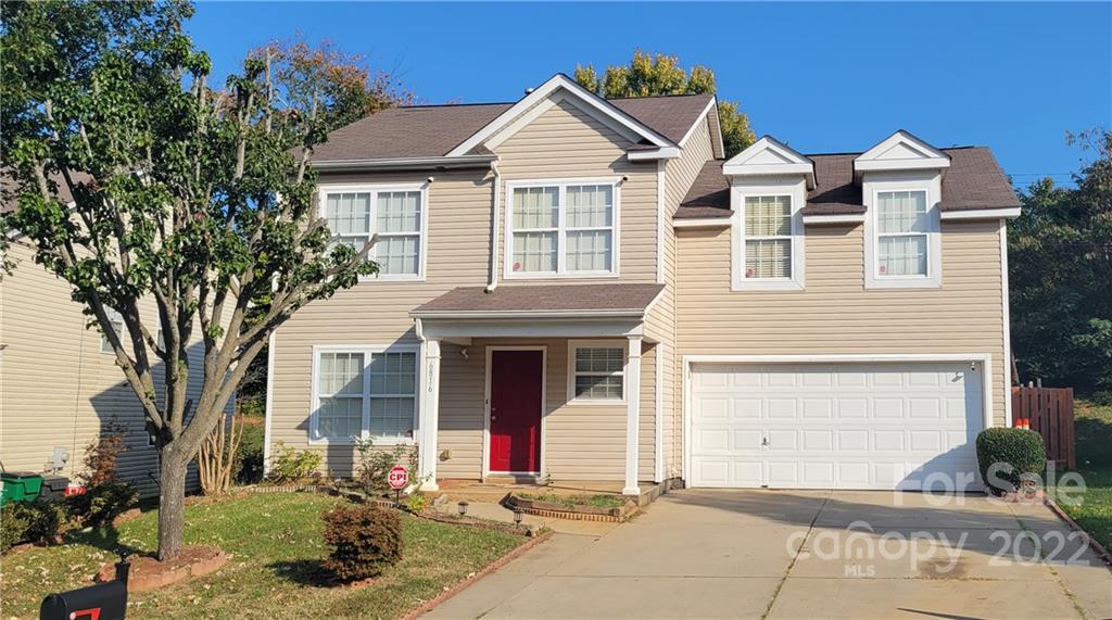 Property image 1 at 6816 Squirrels Foot Court, Charlotte, NC 28217