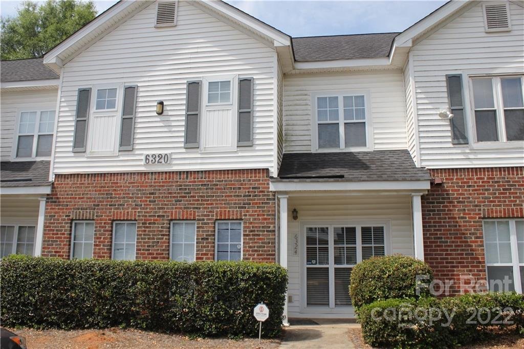 Property image 1 at 6324 Mallard View Lane, Charlotte, NC 28269