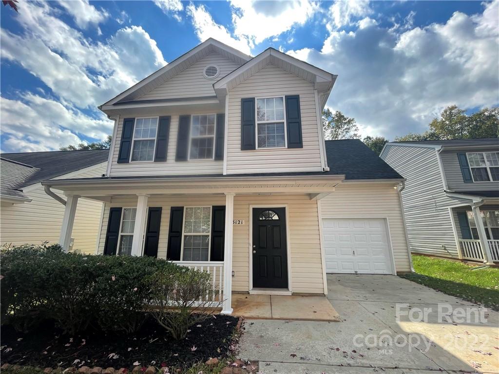 Property image 1 at 5121 Magnasco Lane, Charlotte, NC 28208