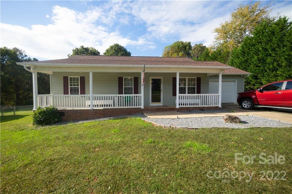 Property image 1 at 2146 Redberry Lane, Conover, NC 28613