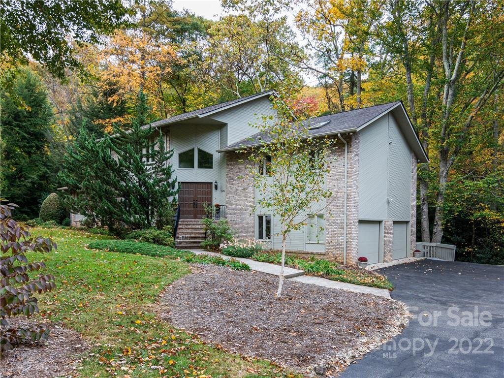 Property image 1 at 305 E Sondley Drive, Asheville, NC 28805