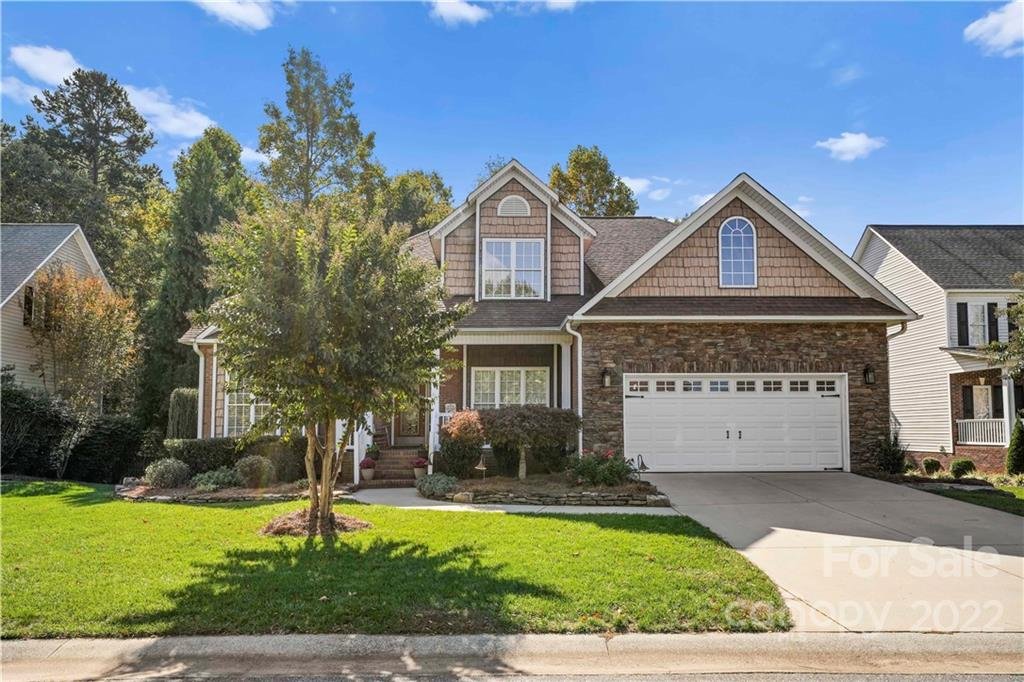 Property image 1 at 1718 30th Avenue Place, Hickory, NC 28601