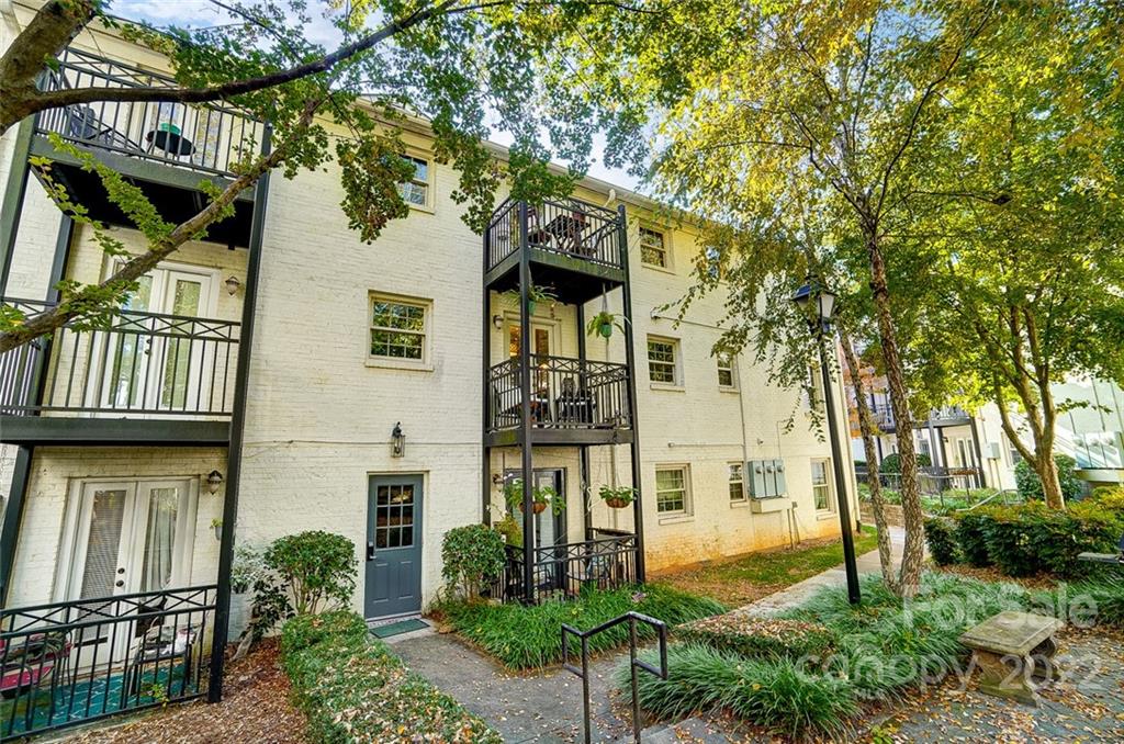 Property image 1 at 4919 Park Road, Charlotte, NC 28209