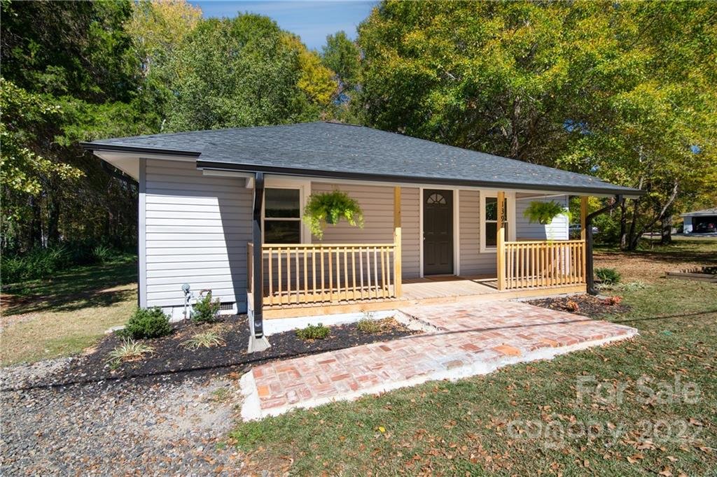 Property image 1 at 1397 Grace Avenue, Lancaster, SC 29720