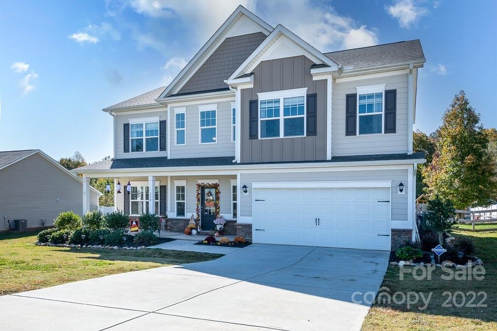 Property image 1 at 134 Sierra Chase Drive, Statesville, NC 28677