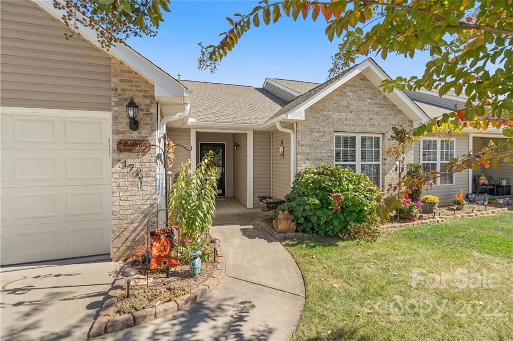 Property image 1 at 172 Chesire Way, Fletcher, NC 28732