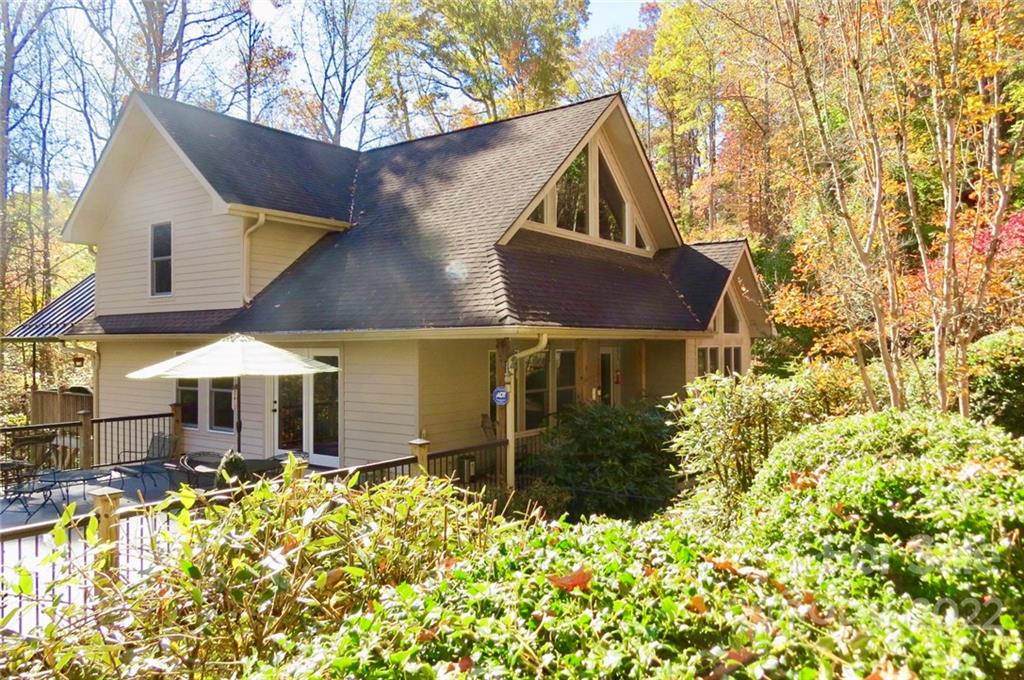 Property image 1 at 17 Caroline Lane, Pisgah Forest, NC 28768