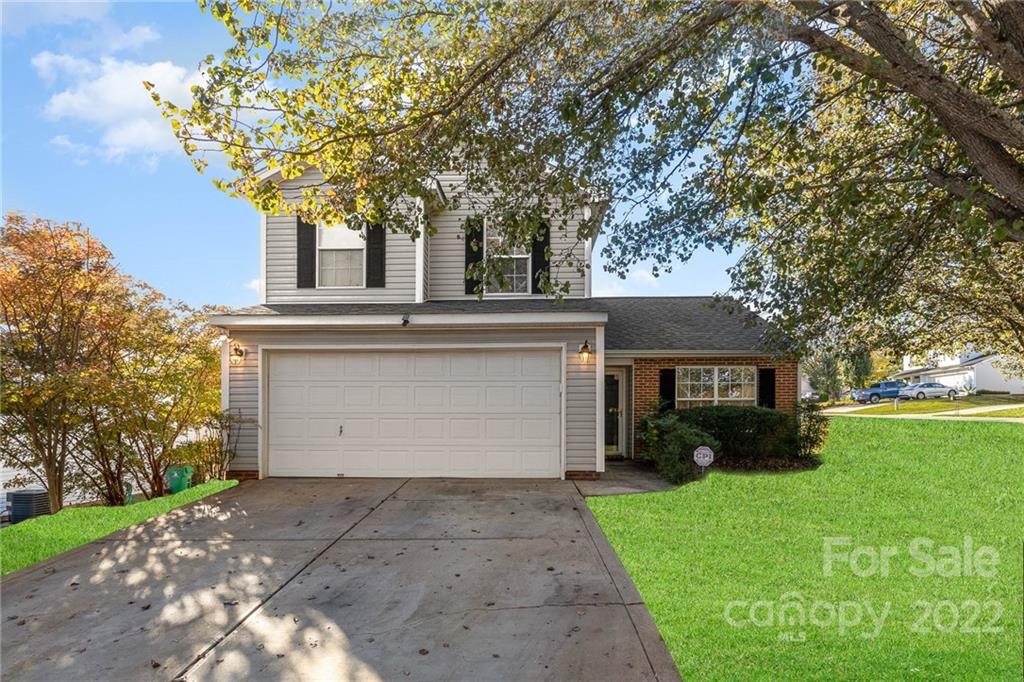 Property image 1 at 2006 Robanna Court, Charlotte, NC 28214