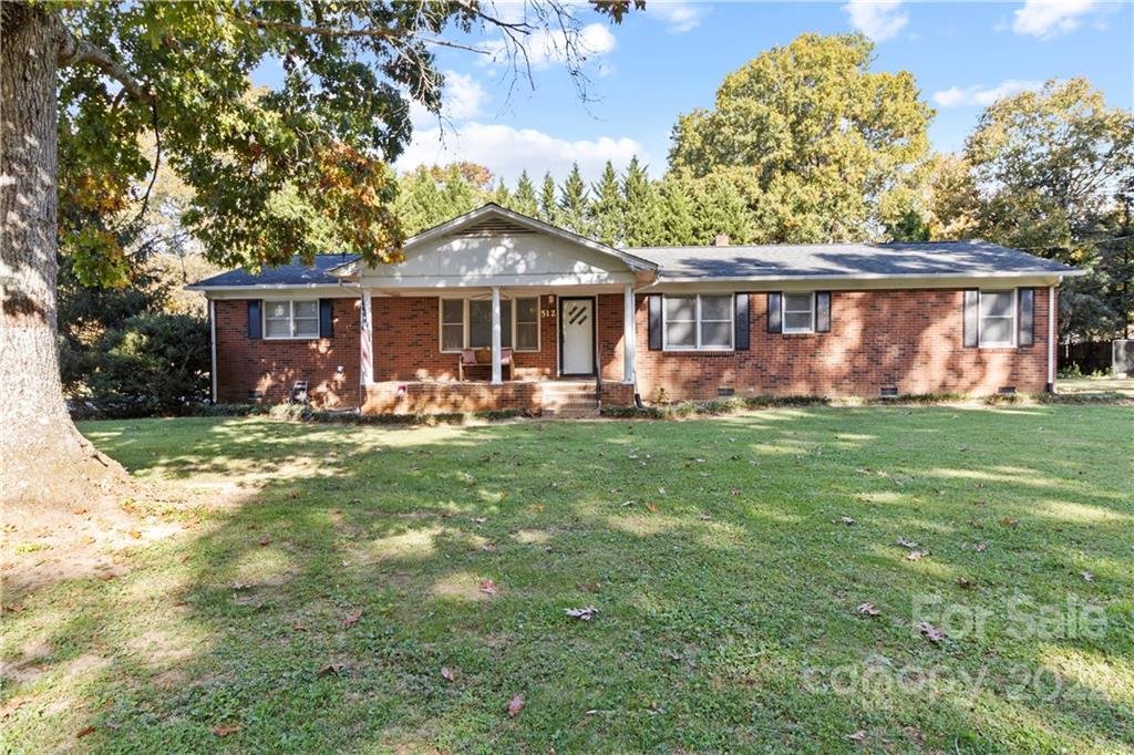 Property image 1 at 512 Eaker Circle, Cherryville, NC 28021
