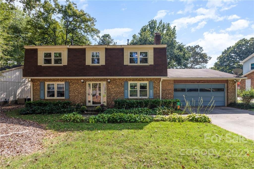 Property image 1 at 7836 Scottwood Terrace, Charlotte, NC 28212