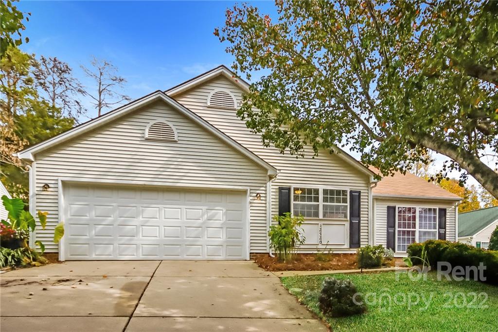 Property image 1 at 12520 Cheryl Anne Place, Charlotte, NC 28262
