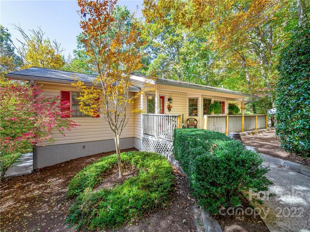 Property image 1 at 344 Knob Road, Pisgah Forest, NC 28768