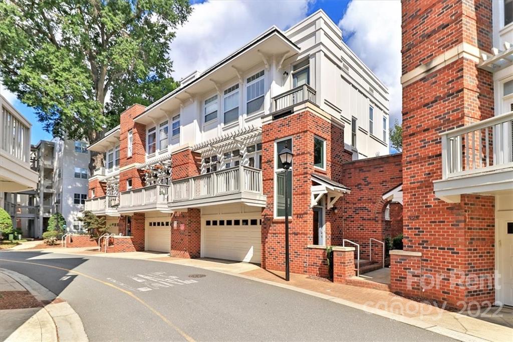 Property image 1 at 923 Gracie Way, Charlotte, NC 28204