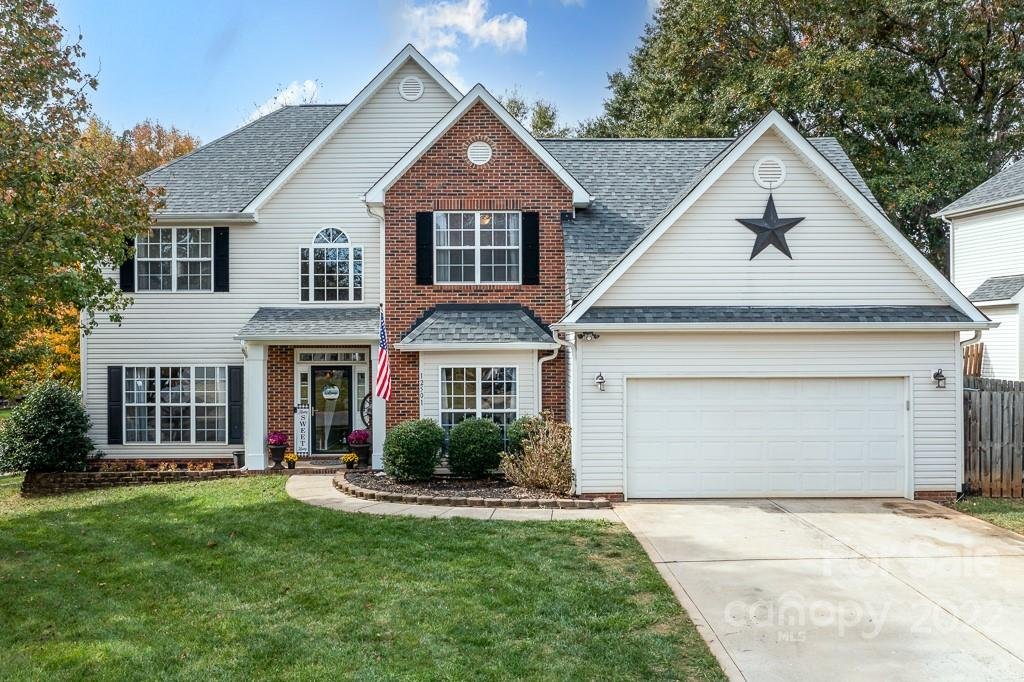 Property image 1 at 12501 Vantage Point Lane, Huntersville, NC 28078