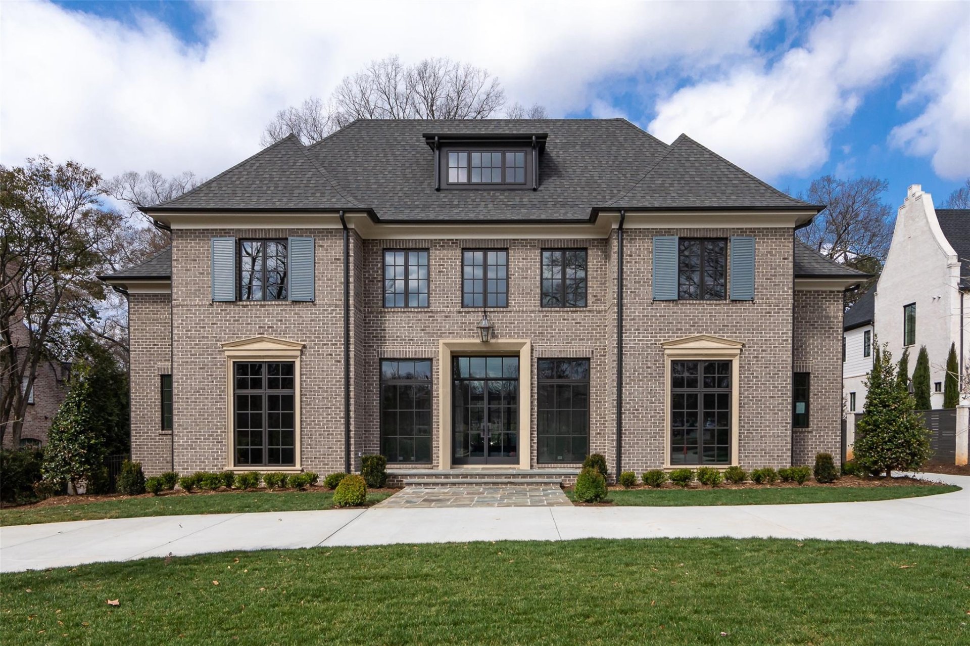 Property image 1 at 1816 Ferncliff Road, Charlotte, NC 28211