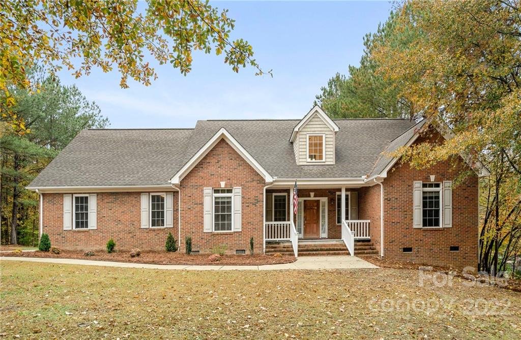 Property image 1 at 2038 Sunswept Lane, York, SC 29745