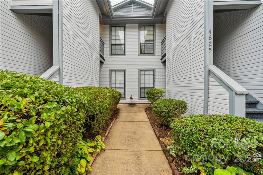 Property image 1 at 4617 Hamory Drive, Charlotte, NC 28212