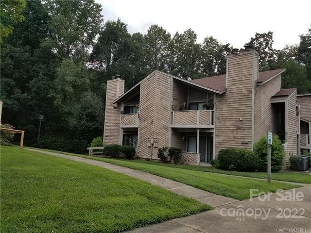 Property image 1 at 4408 Sharon Chase Drive, Charlotte, NC 28215