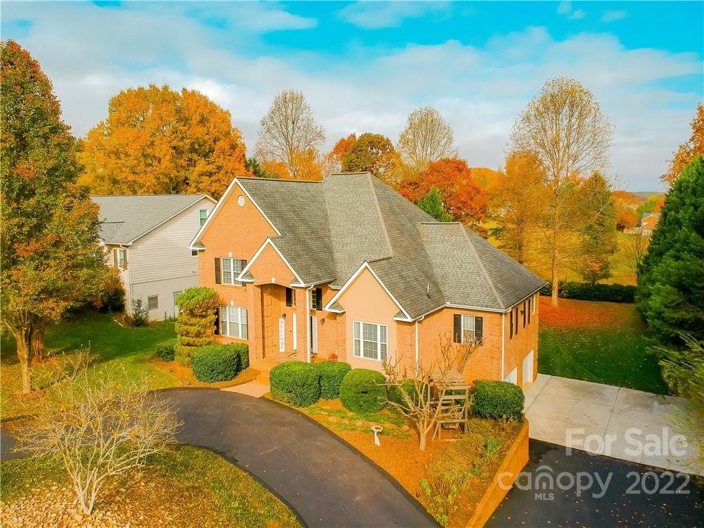 Property image 1 at 1245 34th Avenue, Hickory, NC 28601