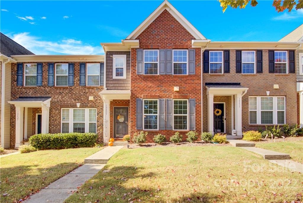 18431 The Commons Boulevard