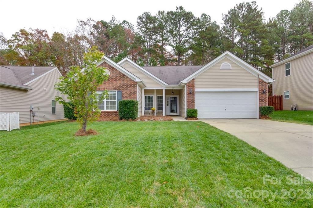 Property image 1 at 408 Augustus Lane, Mount Holly, NC 28120