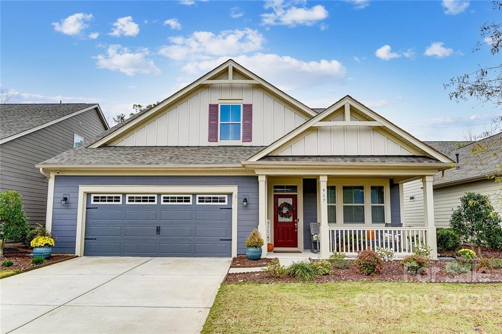 Property image 1 at 917 Landmark Run Lane, Tega Cay, SC 29708
